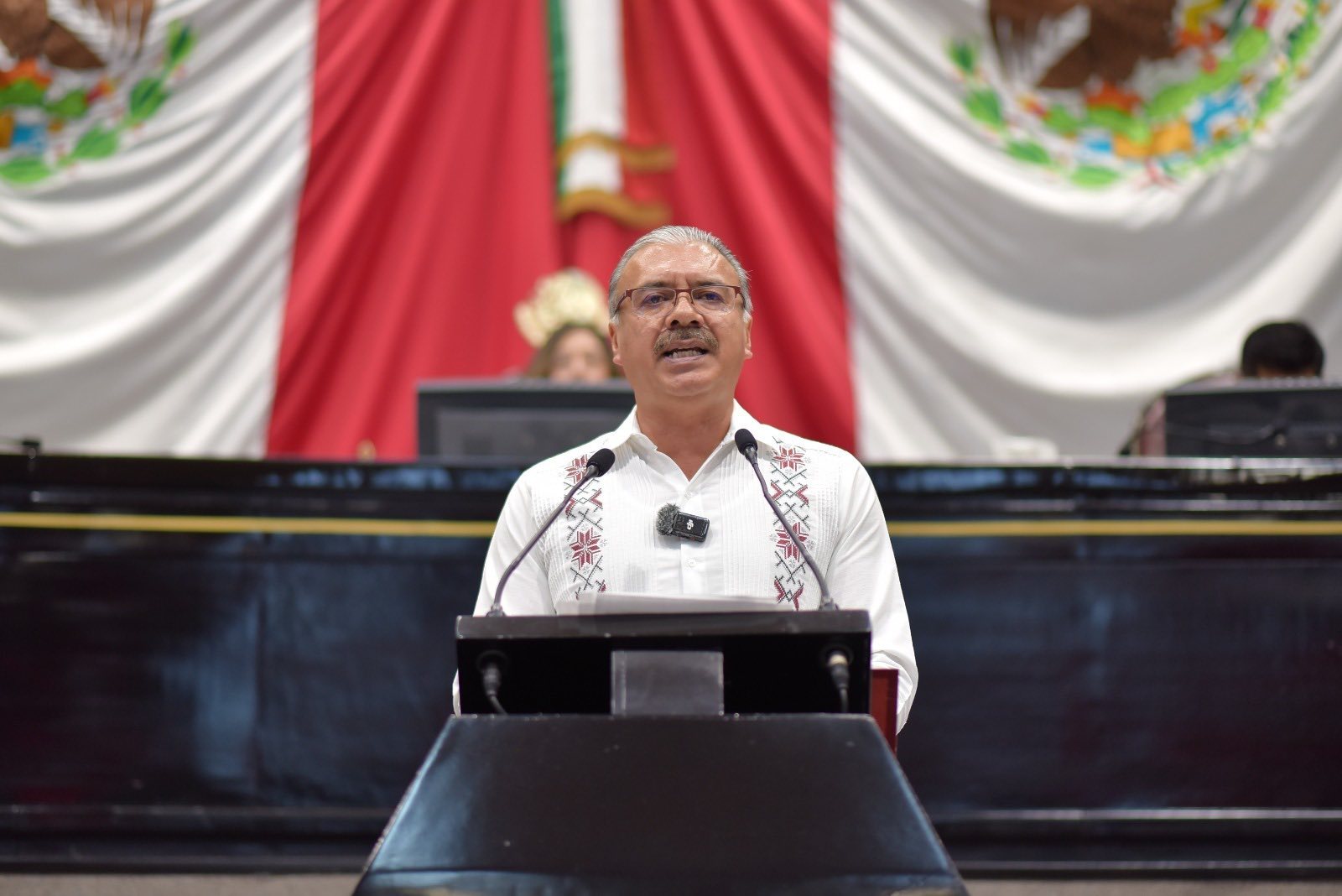 Plantea diputado incorporar “centenaria” al nombre de la Escuela Normal Veracruzana