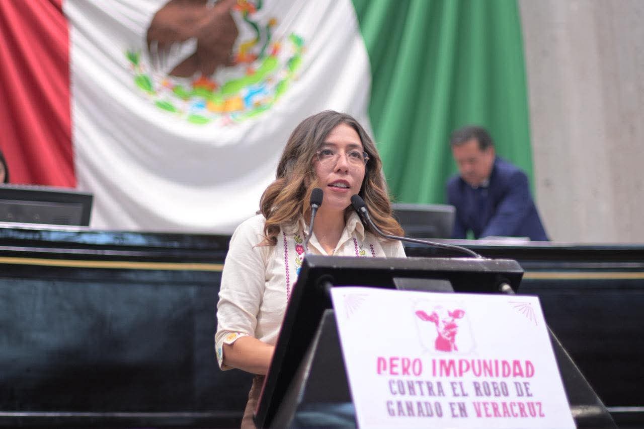 Reclasificar el delito de abigeato y sancionar el tráfico ilegal de ganado, plantea diputada