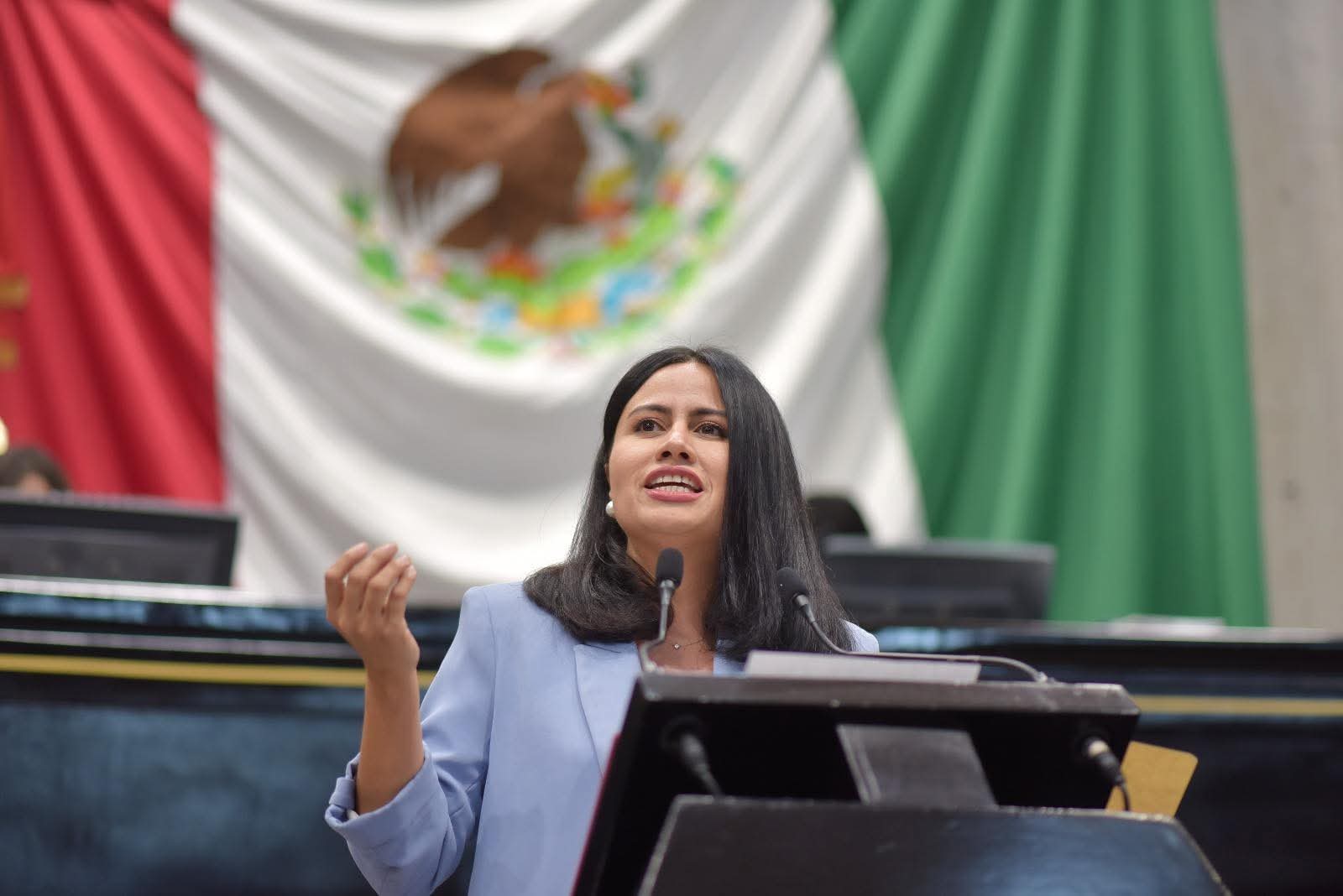 Regular contratación o reestructuración de la deuda pública, propone GLPAN