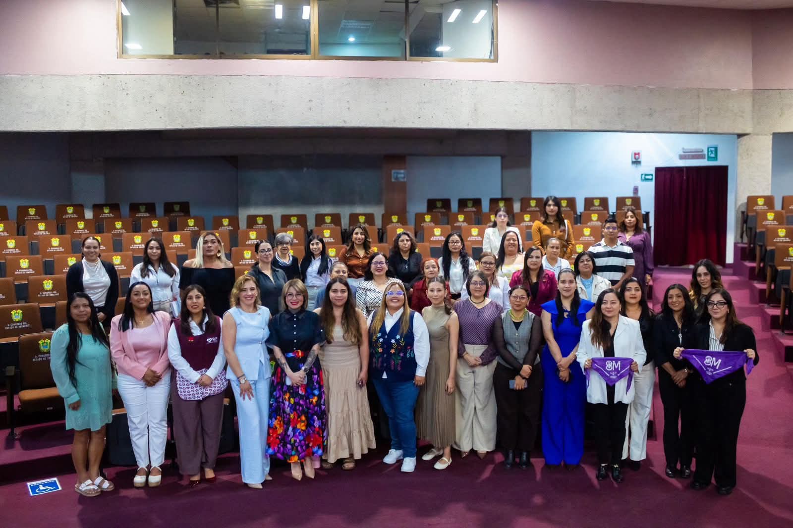 Realizan en el Congreso foro sobre la Ley de Acecho